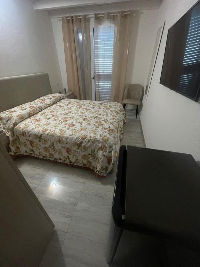 拉卡勒塔La Perla Del Mare 2住宿加早餐旅馆 外观 照片